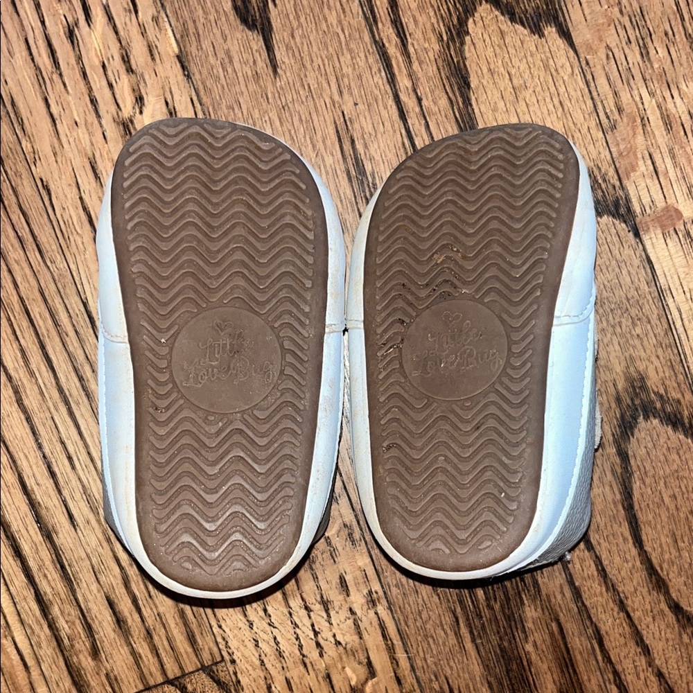 Kids Gray Shoes - Picture 2 of 4